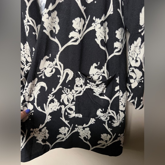 ☀️ LuLaRoe Caroline Cardigan LARGE - Picture 6 of 8